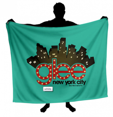 You can own this 'Glee' blanket!